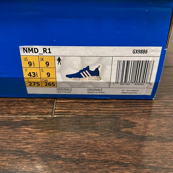NWT adidas NMD R1 (size 9.5) - Picture 3 of 6